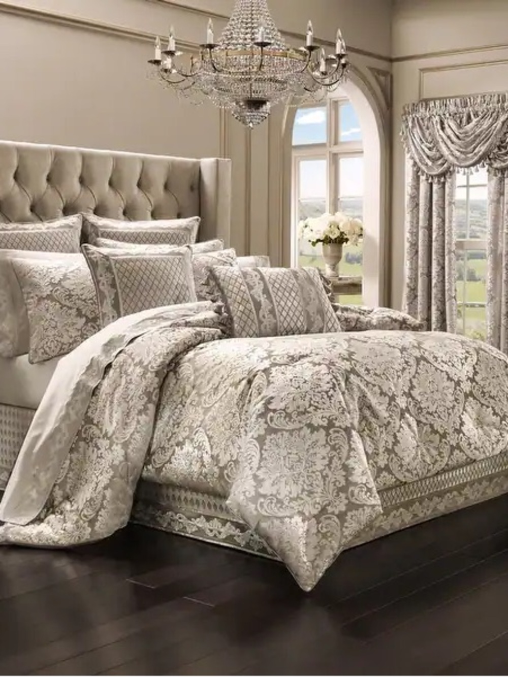 -J. Queen New York Bel Air Sand Comforter Set Sz KING NWT